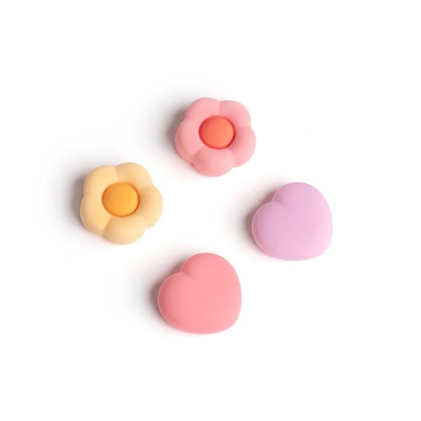 GeekShare Flower-Heart Silicone Thumb Grip Caps For Nintendo Switch 2 - Pink product image