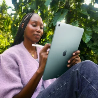 Apple iPad Air 11 inch (M3) Wi-Fi 1TB (Middle East Version)