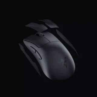 Razer Deathadder V3 Pro Ultra-lightweight Wireless Ergonomic Esports Mouse - Black product image — product view 3