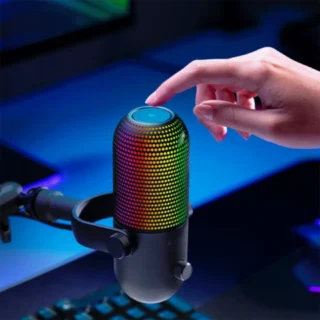 Razer Seiren V3 Chroma Rgb Usb Microphone With Tap-to-mute, Supercardioid Condenser Mic - Black product image — product view 4