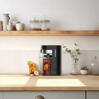LePresso Cold Brew Machine Ice Coffee & Tea - Black product image — product view 3