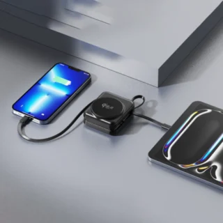 iEngage 10000mAh Powerbank Qi2.2 Semi Solid Battery 45W Fast Charging With Built-In Cables And Magsafe — product view 2