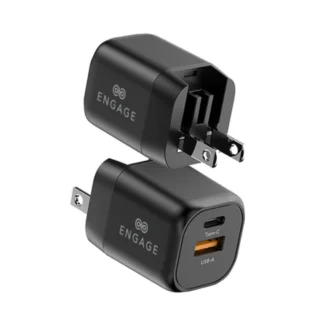 Engage Dual Port 20W PD Fast Charger/Adapter With Interchangeable Adapter — product view 2